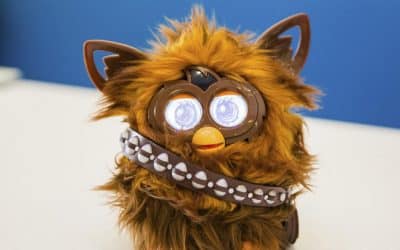 La peluche interactive Furby Chewbacca